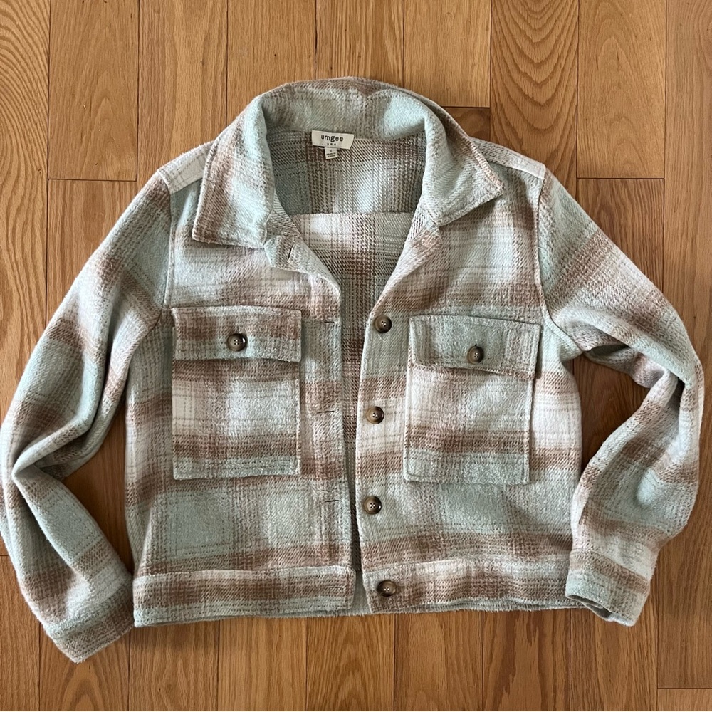 Cropped plaid jacket